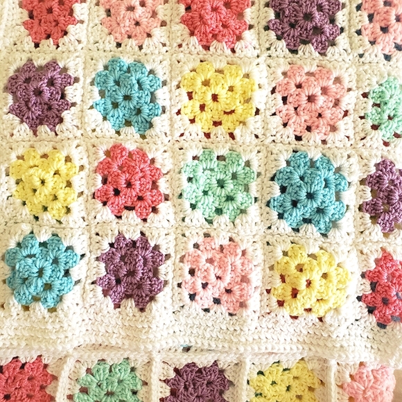 Handmade Crocheted Afghan Small Pastels NWT - Picture 2 of 2
